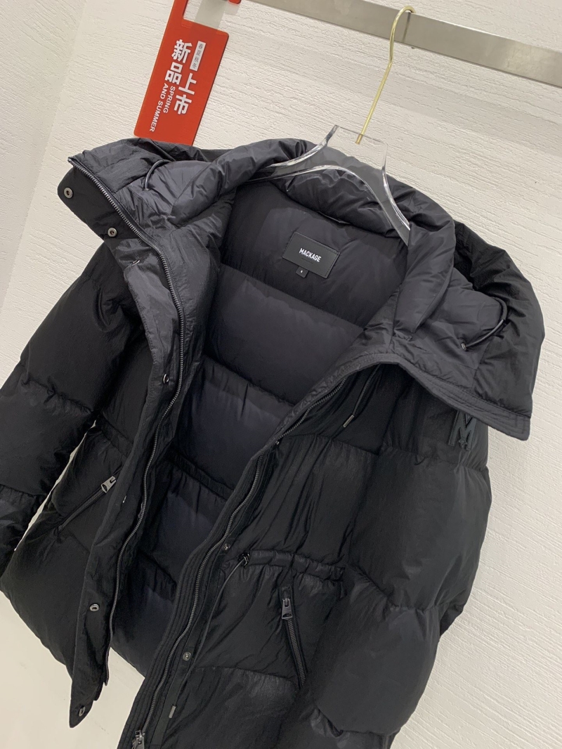 MACKAGE
